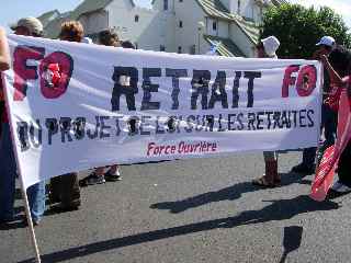 St-Pierre, dfil du 7 septembre 2010, pour la sauvegarde des retraites