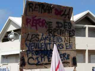 Manifestation contre la rforme des retraites - St-Pierre - Runion - 28 octobre 2010