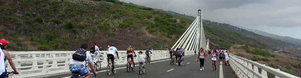 Route libre 2010 - Pont sur la ravine des Trois-Bassins