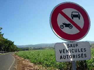 St-Pierre - voie cannière interdite aux véhicules