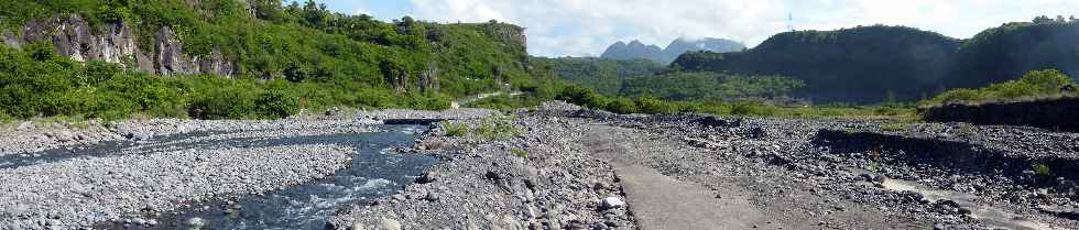 Le Bras de Cilaos au Ouaki - fvrier 2011