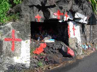 Chapelle St-Expdit dans le rempart du Ouaki