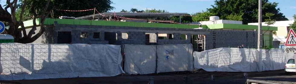 Construction du nouveau rfectoire du Groupe scolaire des Casernes