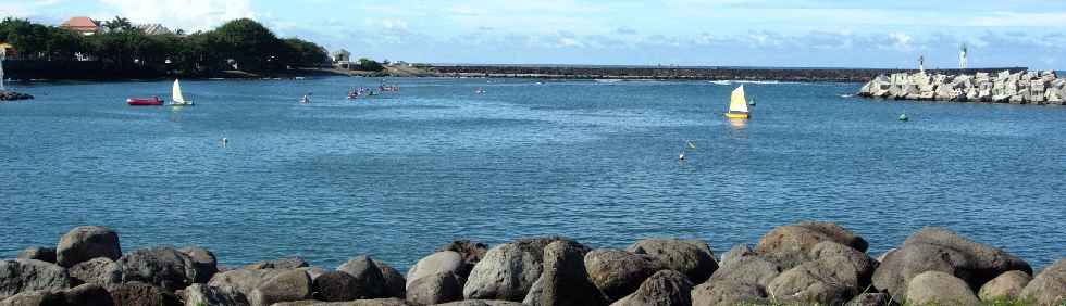 Entre du port de St-Pierre - Kayaks