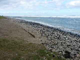 Saint-Pierre - Houle sur la plage de Ravine Blanche - Juillet 2011