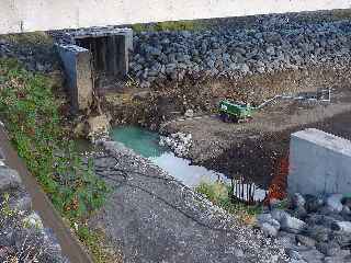 Chantier du nouveau pont sur la rivire Saint-Etienne - Paroi moule