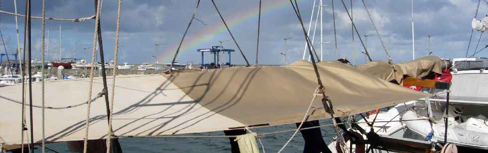 Port de Saint-Pierre - Arc-en-ciel