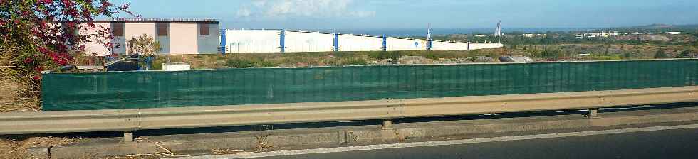 Chantier de la construction du pont sur la rivire Saint-Etienne -  Avant-bec