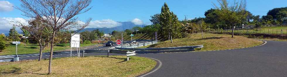 Bretelles vers le pont - Ligne des Bambous