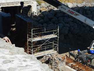 Chantier du pont de la rivire St-Etienne - Mur de rehausse