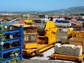 Chantier de la construction du pont sur la rivire St-Etienne -