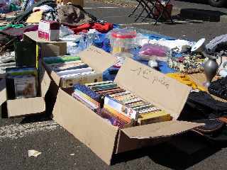 March de gros - St-Pierre - Brocante