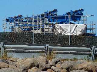 29 novembre 2011 - Chantier du pont sur la Rivire St-Etienne - Lanage du tablier sur la P6