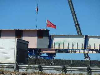 29 novembre 2011 - Chantier du pont sur la Rivire St-Etienne - Lanage du tablier sur la P6