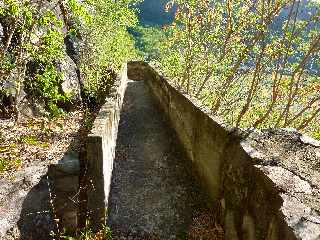 Bras de Cilaos -  Canal des Alos vers l'amont