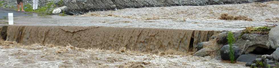 13/02/2012 - Cyclone Giovanna -  Radier du Ouaki -