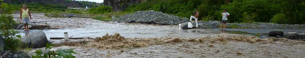 13/02/2012 - Cyclone Giovanna -  Radier du Ouaki -