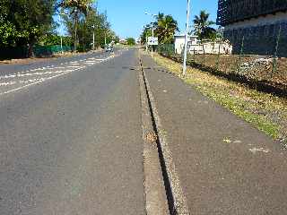 Terre Sainte - Bande cyclable  repeindre