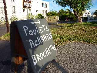 St-Pierre - Quartier des Casernes - Poulets, brochettes
