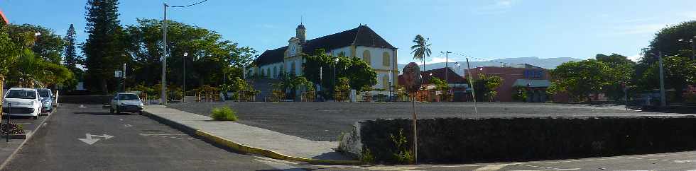 Place d'Armes - St-Pierre