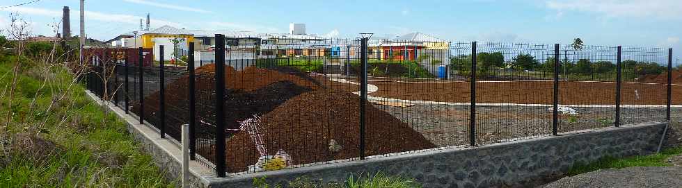 Pierrefonds - Chantier de la clinique des flamboyants du Sud