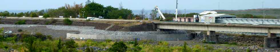 Pont sur la Rivire St-Etienne - Mur de rehausse