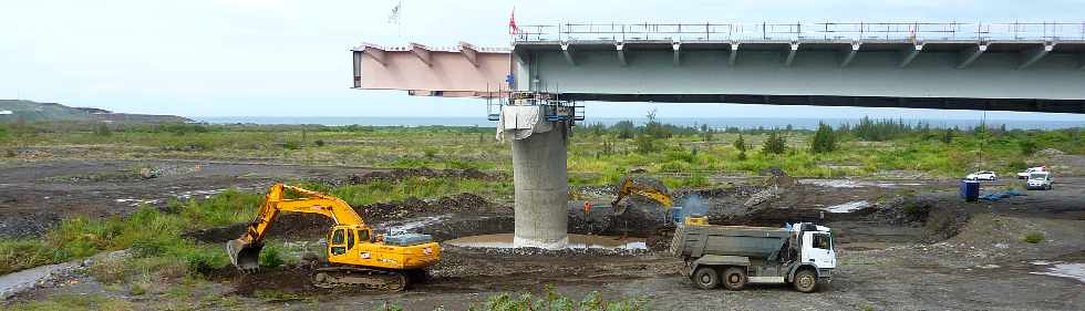 Mars 2012- Construction du pont sur la Rivire St-Etienne -