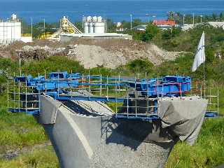 Chantier du pont sur la Rivire St-Etienne - Pile P3 et chaises  galets