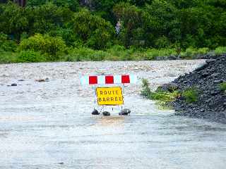 Crue du Bras de Cilaos le 28 mars 2012 -