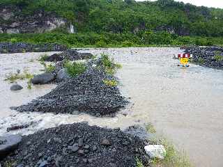 Crue du Bras de Cilaos le 28 mars 2012 -