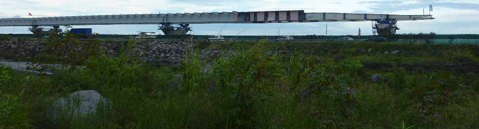 Nouveau pont sur la Rivire St-Etienne - Avant-bec