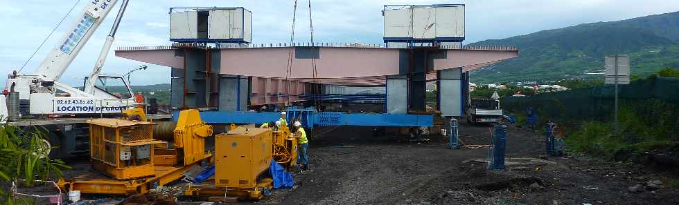 Rivire St-Etienne - Chantier de construction du pont