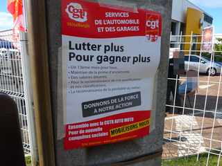 St-Pierre - Avril 2012 - Grève dans le secteur automobile