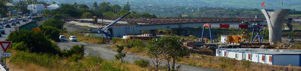 Juillet 2012 - Chantier du pont sur la Rivire St-Etienne - Pr-dalles