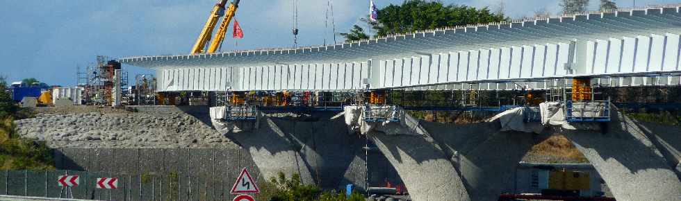 Juillet 2012 - Chantier du pont sur la Rivire St-Etienne