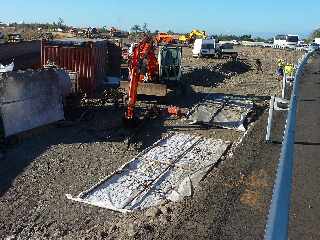 Rivire St-Etienne - Chantier voies d'accs de rive gauche - Pose de tirants