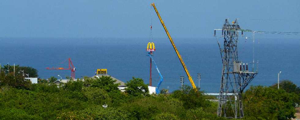 Grues, Enseigne Mac'Do, Ligne Haute tension, horizon vers la mer ...