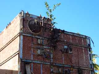 Grands Bois - Ancienne usine sucrire rhabilite