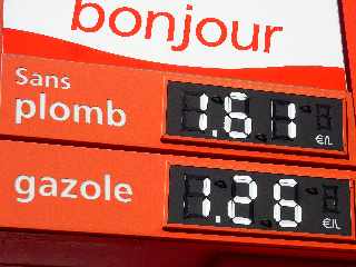 1er août 2012 - Nouveaux prix des carburants à la Réunion