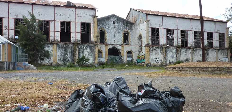 St-Pierre - Pierrefonds - Ancienne usine sucrire -