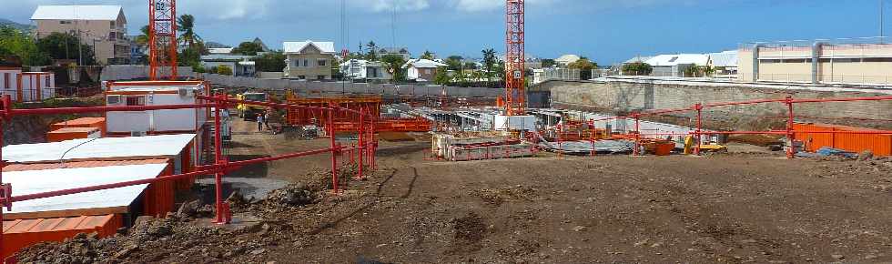 20 aot 2012 - St-Pierre - Chantier Les Jardins d'Ugo - Rue de la Cayenne