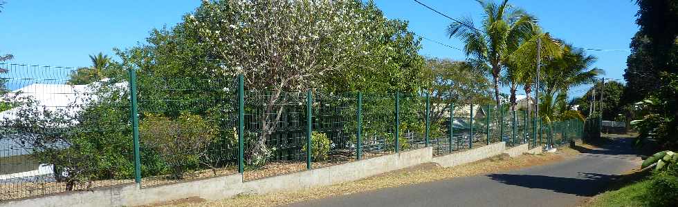 St-Pierre -  Bassin Plat - Ecole Georges Brassens