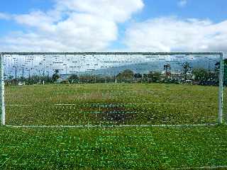 Pierrefonds - Terrain de foot