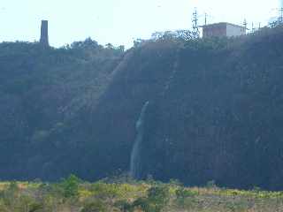 St-Pierre - Chute d'eau de l'usine du Bras de la Plaine