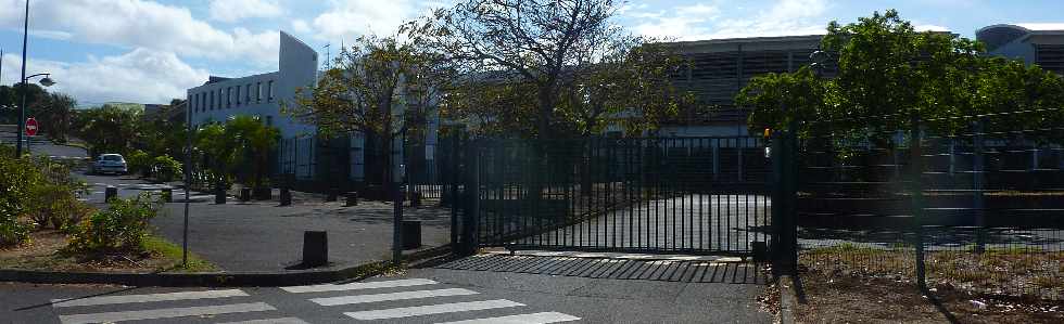 St-Pierre - Lycée de Bois d'Olives