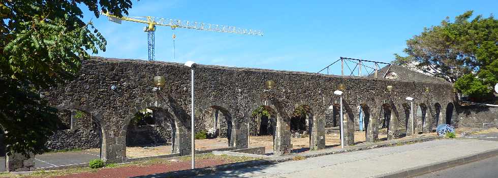 St-Pierre - Casernes - Ancienne usine sucrire