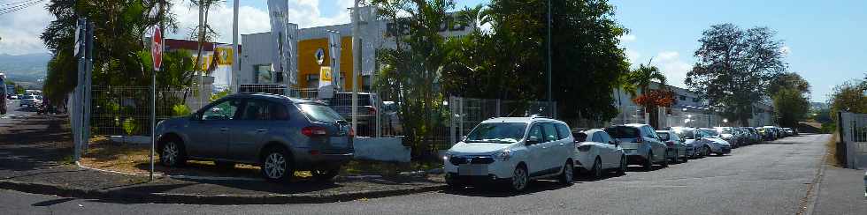 St-Pierre - Quartier des Casernes - Concession Renault