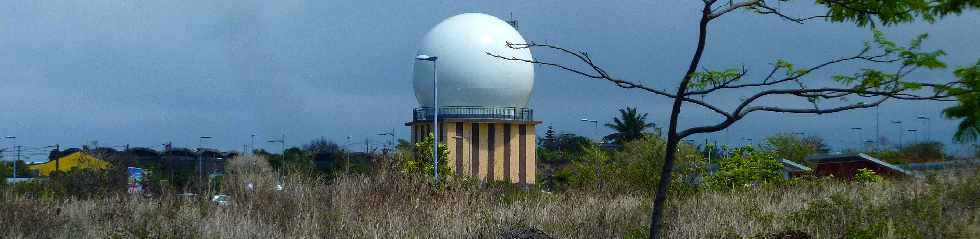 St-Pierre - Terre Sainte - Station de rception Images par satellite