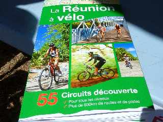18 novembre 2012 - Route des Tamarins libre - La Réunion à vélo - 55 circuits - Livre