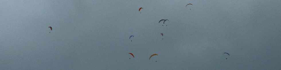 18 novembre 2012 - Route des Tamarins libre - Parapentes